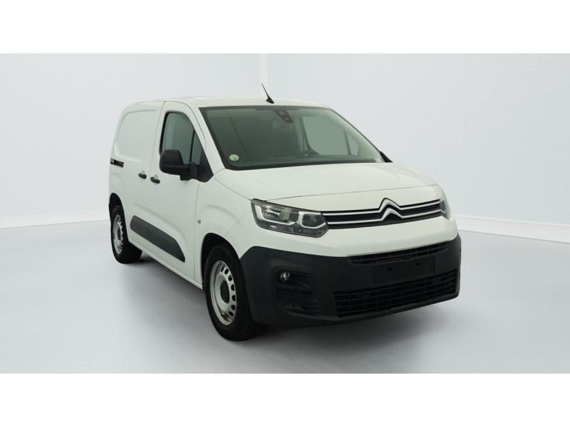 {marque}-{modele}-{version}