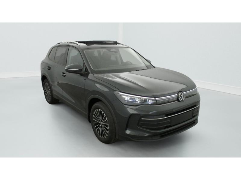 {marque}-{modele}-{version}