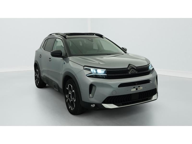 {marque}-{modele}-{version}