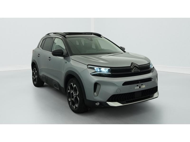 {marque}-{modele}-{version}