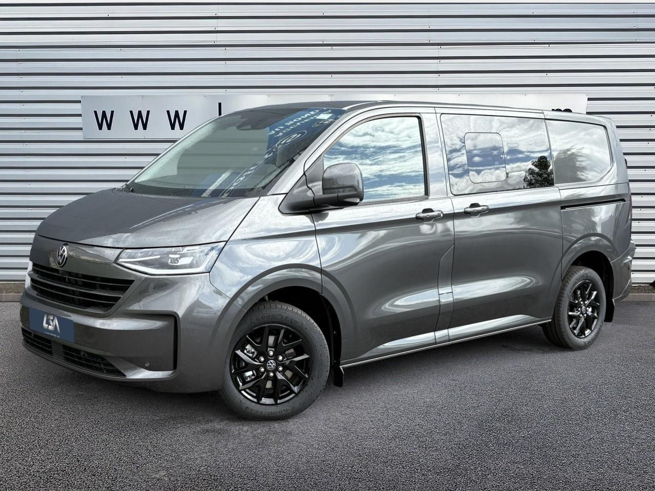 {marque}-{modele}-{version}