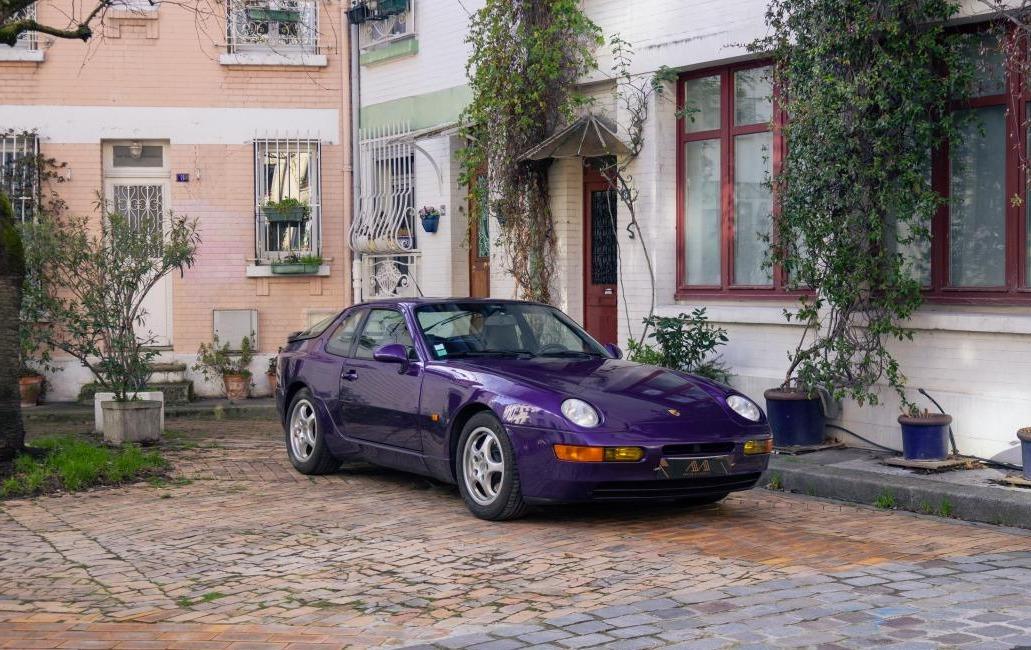 PORSCHE 968