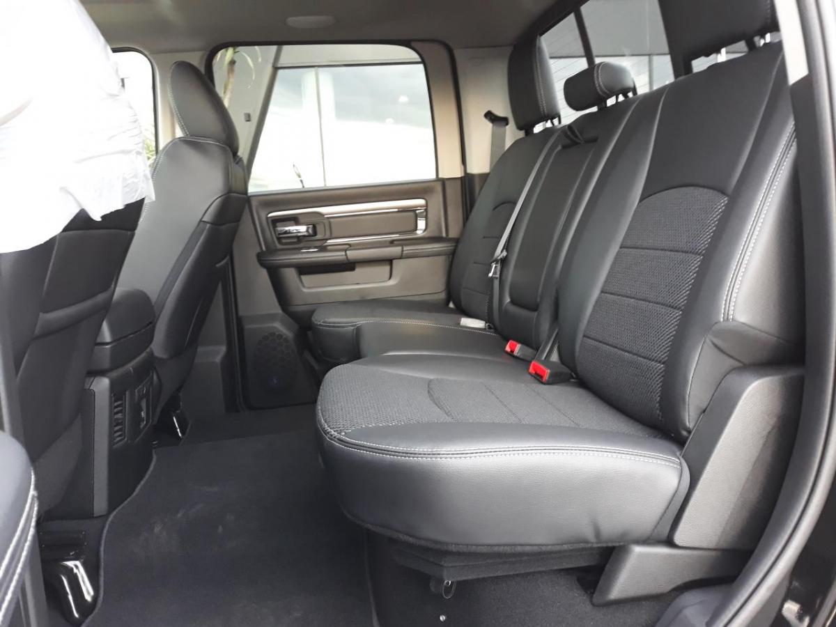 DODGE RAM CREW SPORT CLASSIC BLACK EDITION 2020