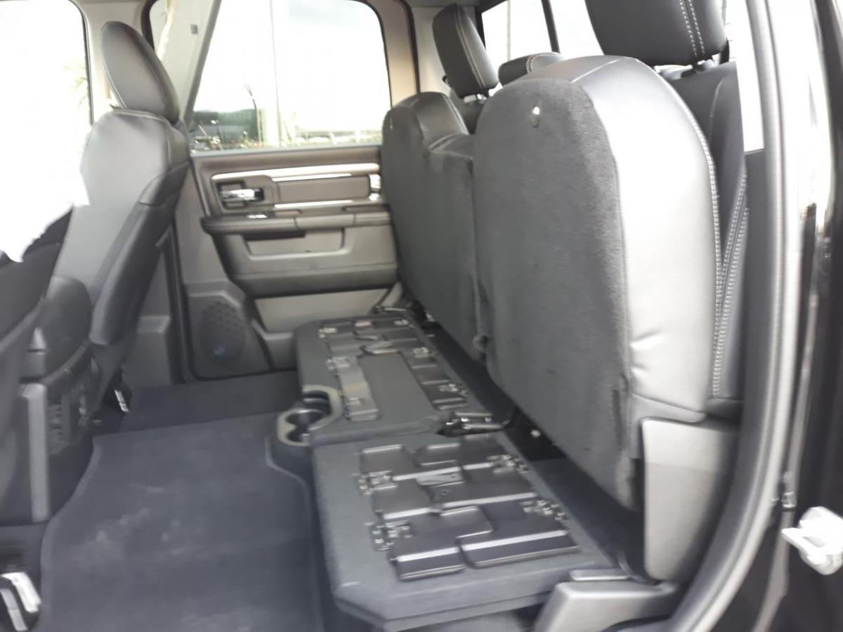 DODGE RAM CREW SPORT CLASSIC BLACK EDITION 2020