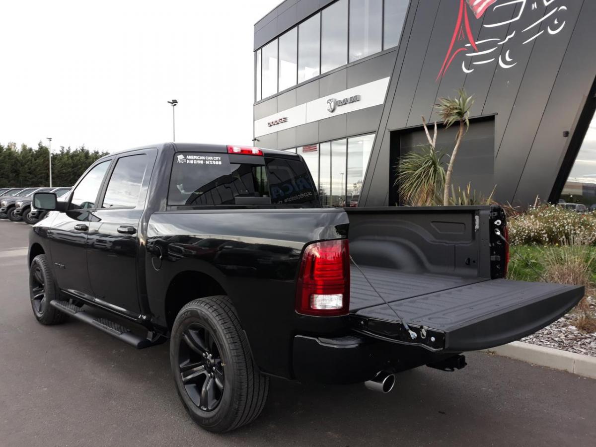 DODGE RAM CREW SPORT CLASSIC BLACK EDITION 2020