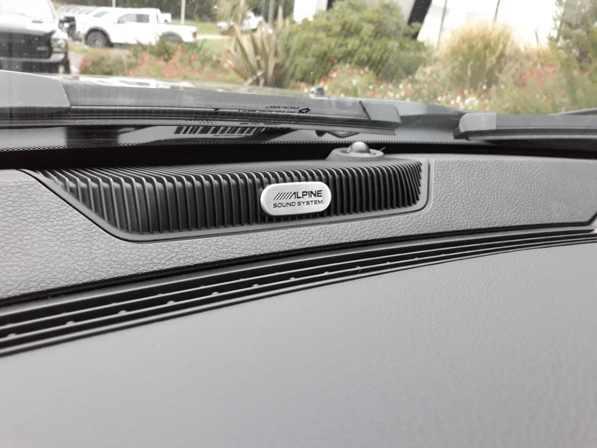 DODGE RAM CREW SPORT CLASSIC BLACK EDITION 2020