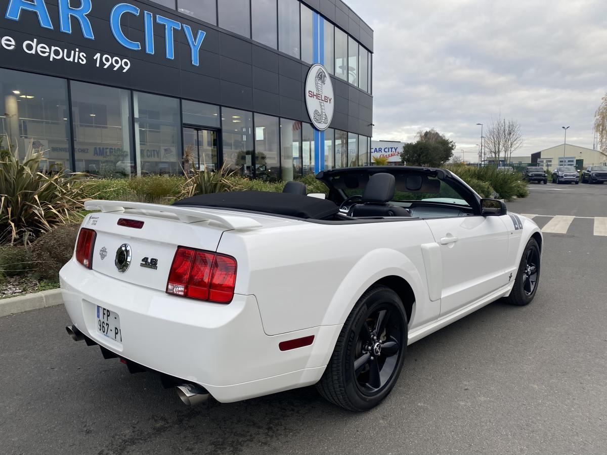 FORD MUSTANG GT CS Cabriolet V8 4.6L BVM5