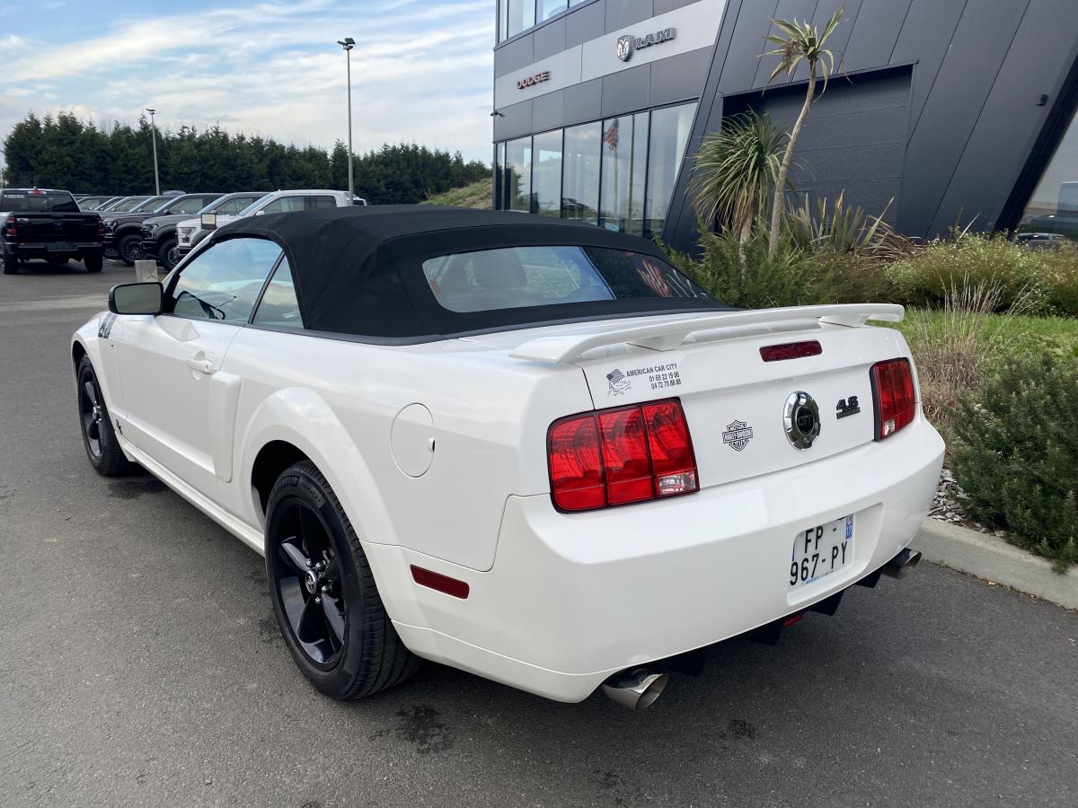 FORD MUSTANG GT CS Cabriolet V8 4.6L BVM5