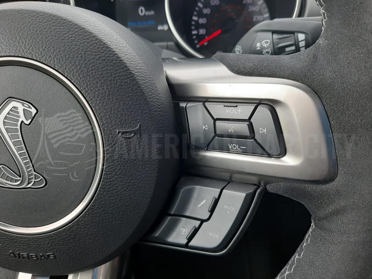 FORD MUSTANG Shelby GT350 V8 5.2L