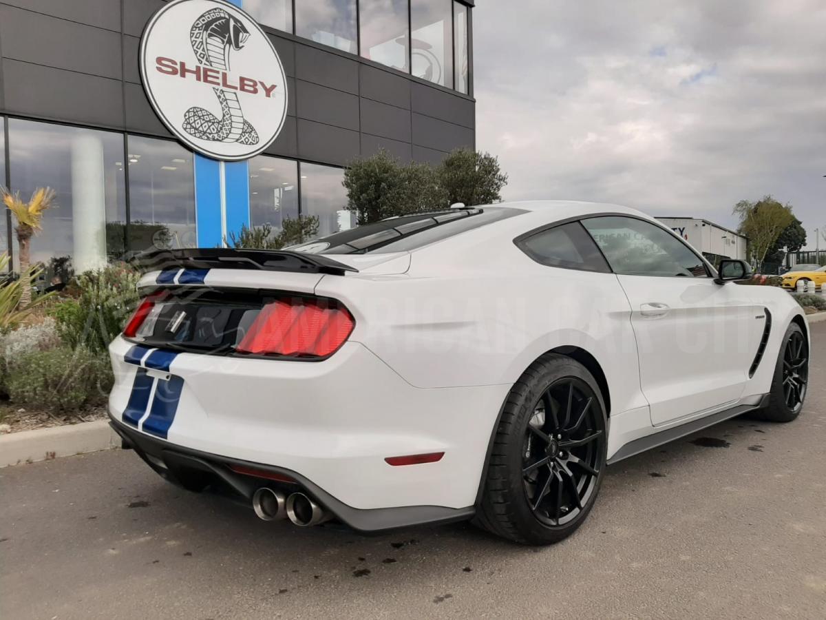 FORD MUSTANG Shelby GT350 V8 5.2L