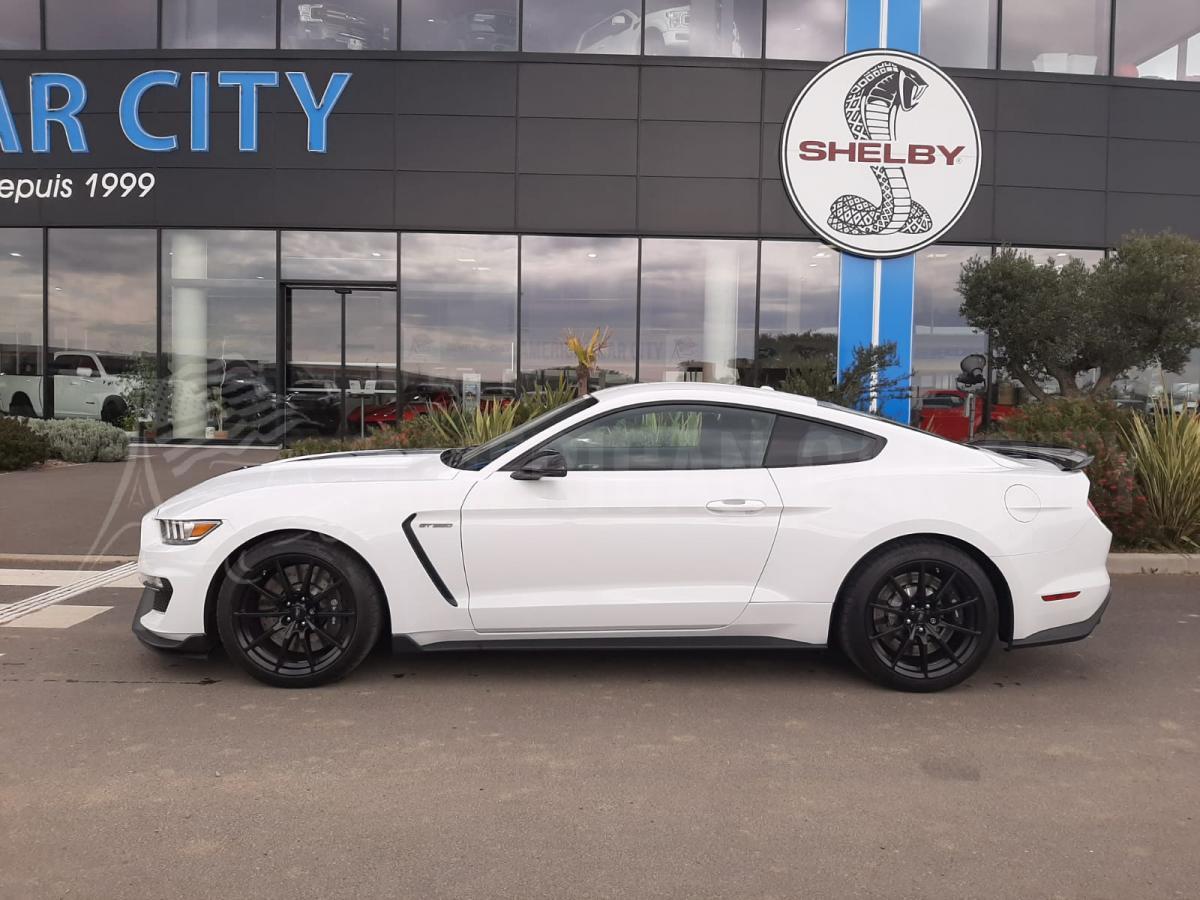 FORD MUSTANG Shelby GT350 V8 5.2L