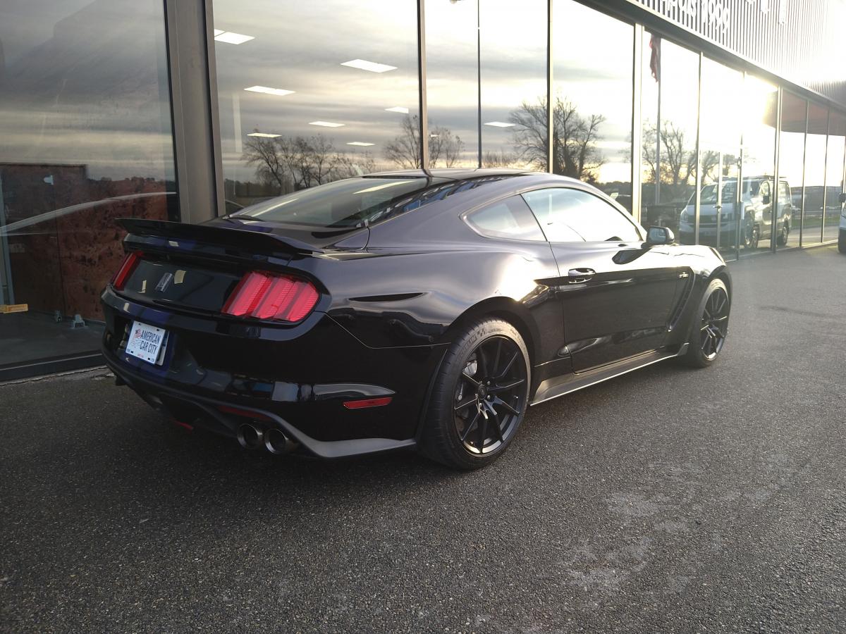 FORD MUSTANG Shelby GT350 v8 5.2l 526ch