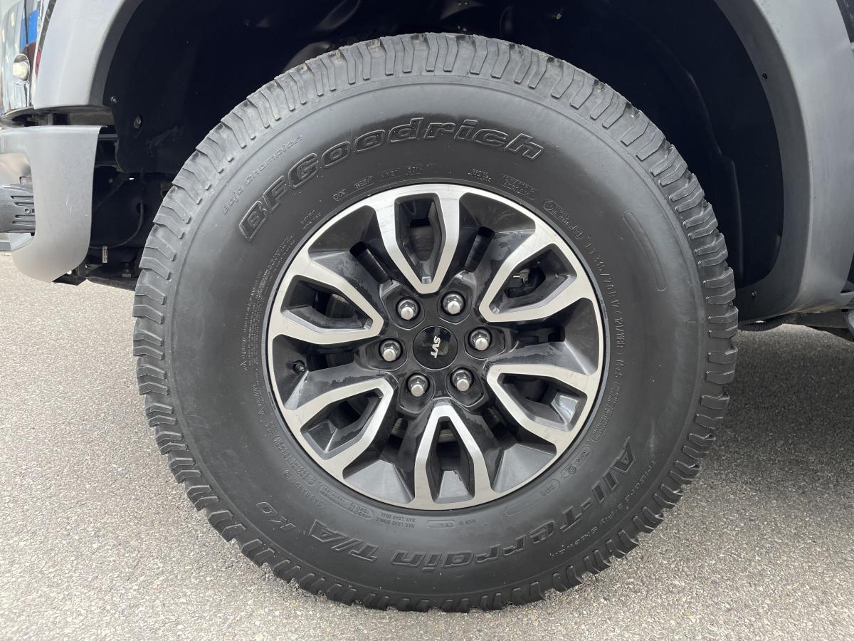FORD F150 Raptor supercrew V8 6.2L
