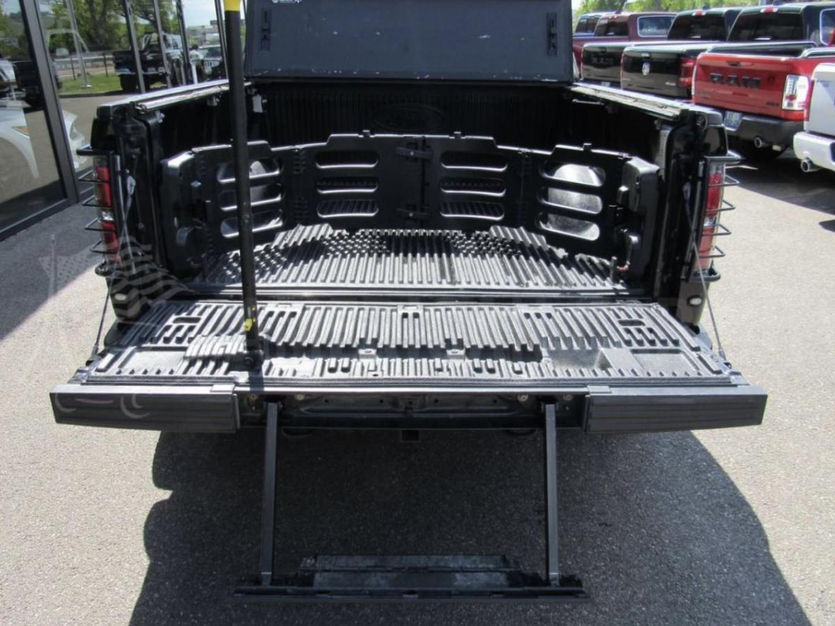FORD F150 Raptor supercrew V8 6.2L