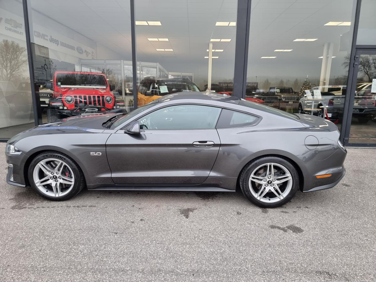 FORD MUSTANG Fastback GT 5.0L V8 450ch