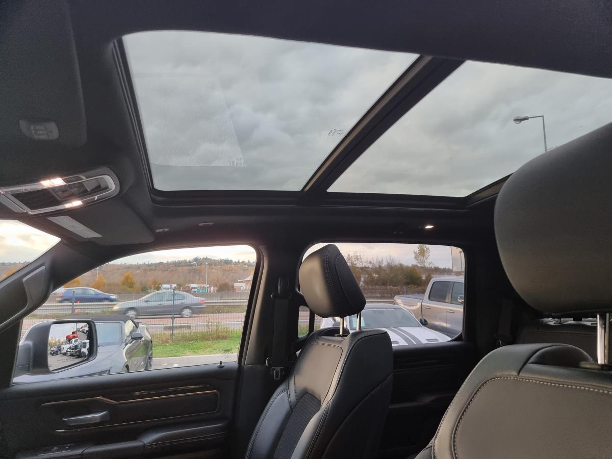 DODGE RAM 1500 CREW SPORT 2019 - E85