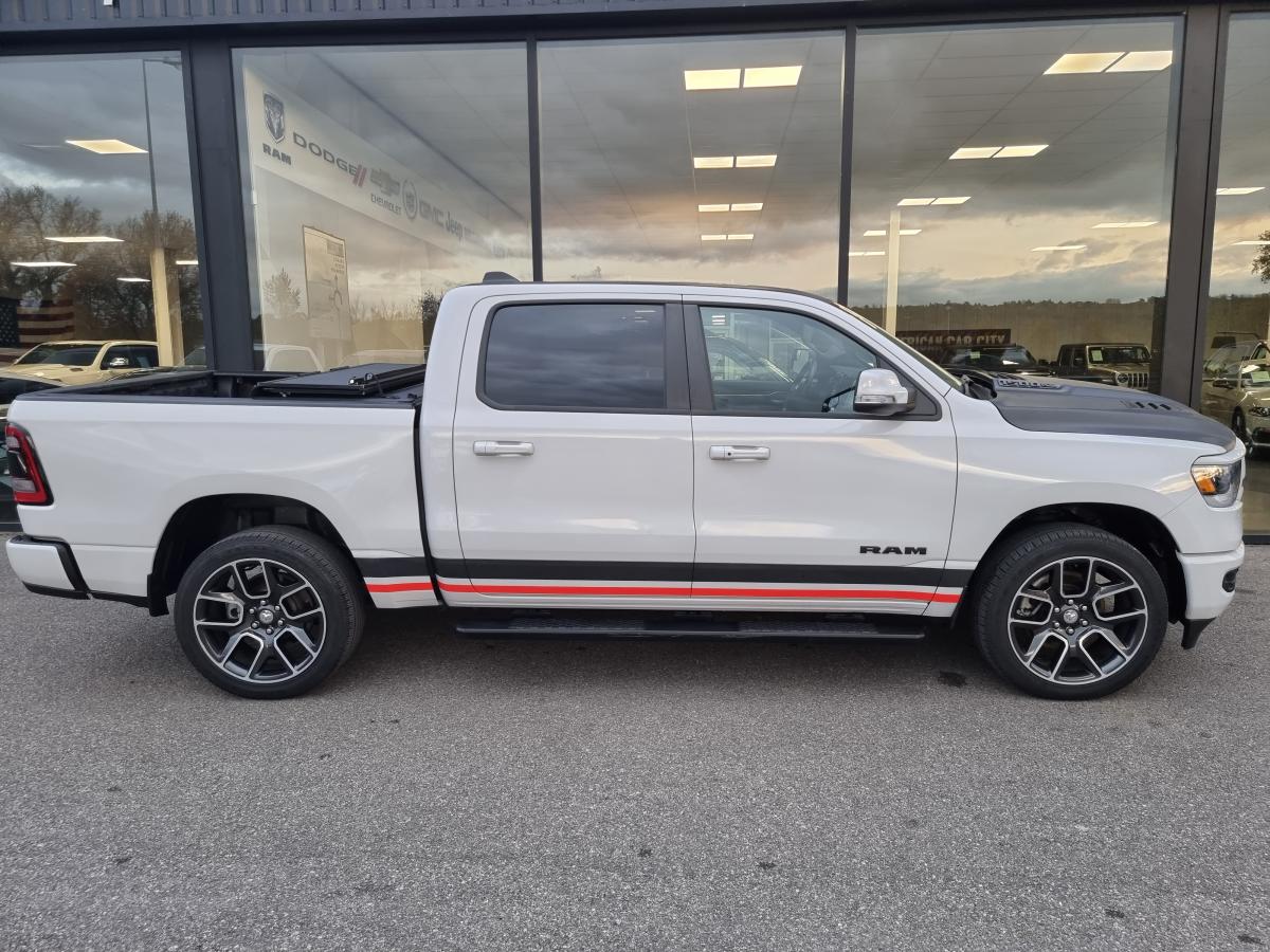 DODGE RAM 1500 CREW SPORT 2019 - E85