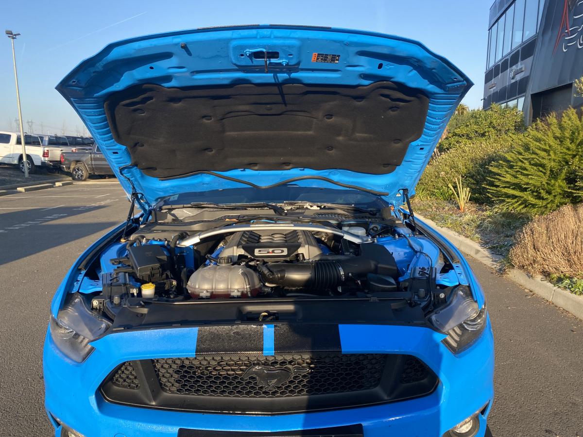 FORD MUSTANG Fastback 5.0 V8 - 421 GT