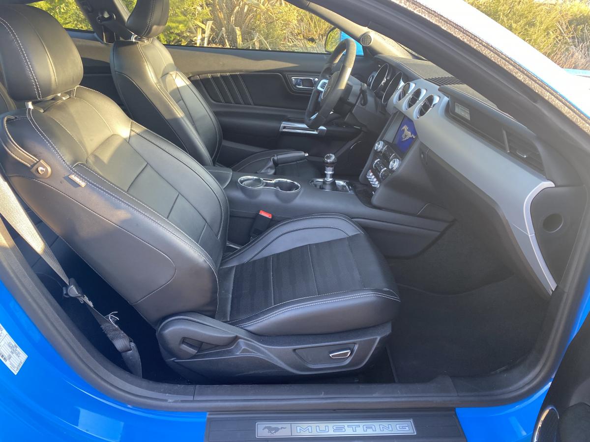 FORD MUSTANG Fastback 5.0 V8 - 421 GT