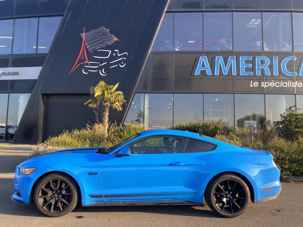 FORD MUSTANG Fastback 5.0 V8 - 421 GT