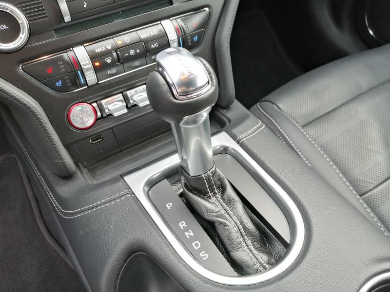 FORD MUSTANG GT FASTBACK V8 5.0L BVA