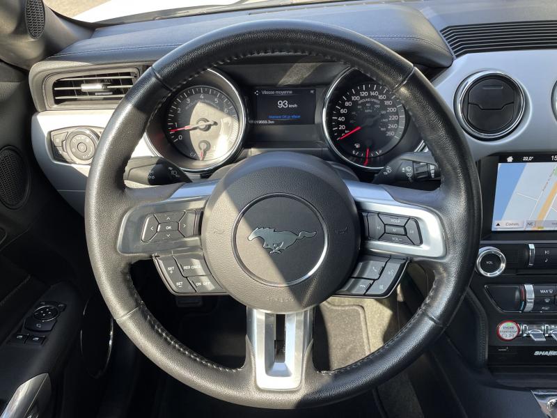 FORD MUSTANG Fastback 5.0 V8