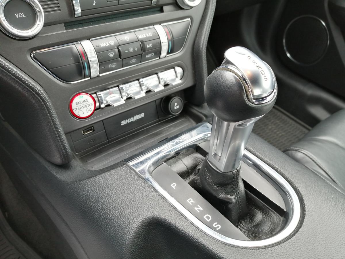 FORD MUSTANG GT Fastback V8 5.0L BVA