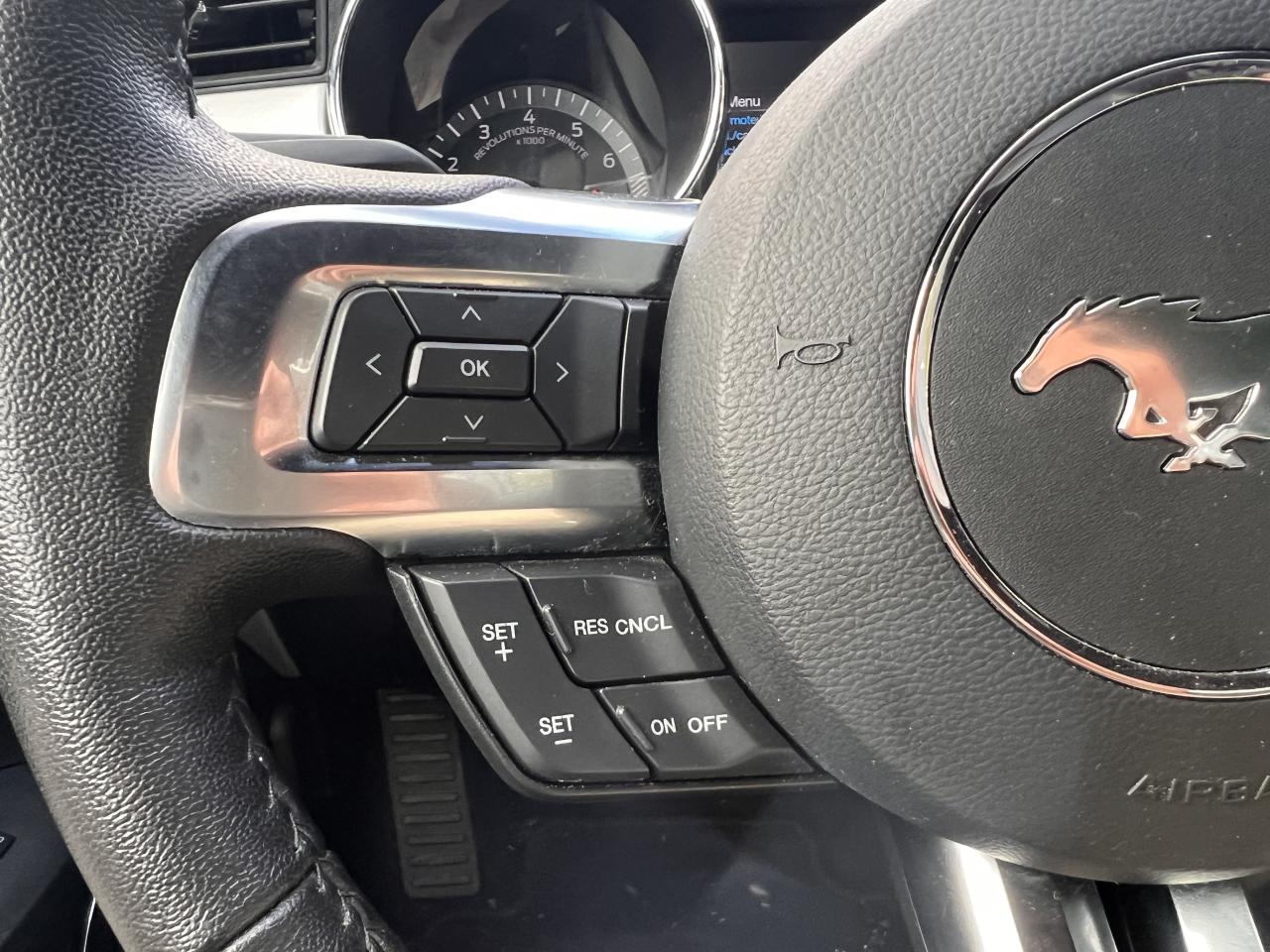 FORD MUSTANG GT Fastback 5.0 V8 Ti-VCT - 421 GT
