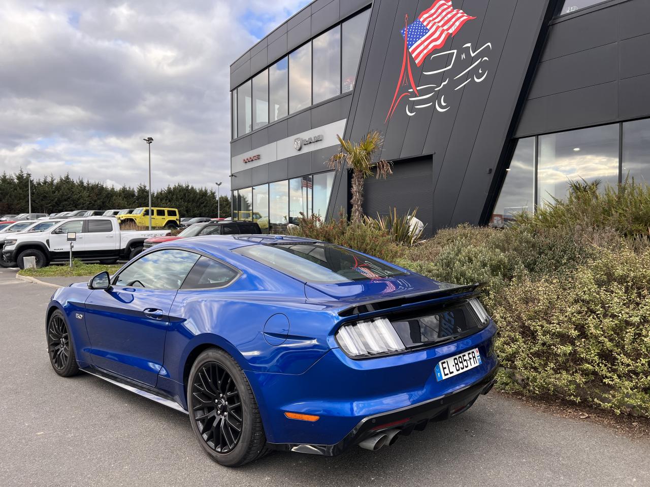 FORD MUSTANG GT Fastback 5.0 V8 Ti-VCT - 421 GT