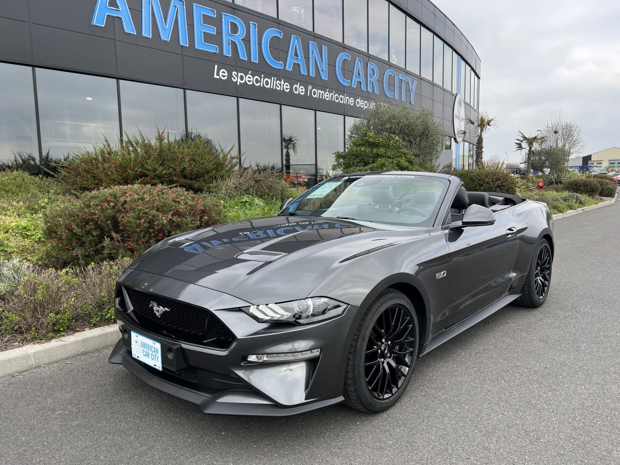 FORD MUSTANG GT CABRIOLET V8 5.0L