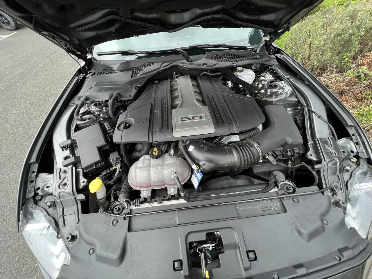 FORD MUSTANG GT CABRIOLET V8 5.0L