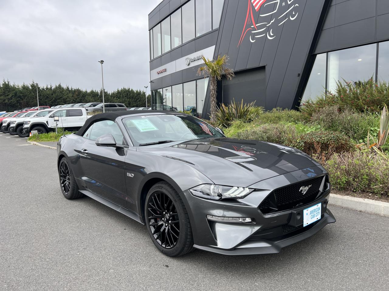 FORD MUSTANG GT CABRIOLET V8 5.0L