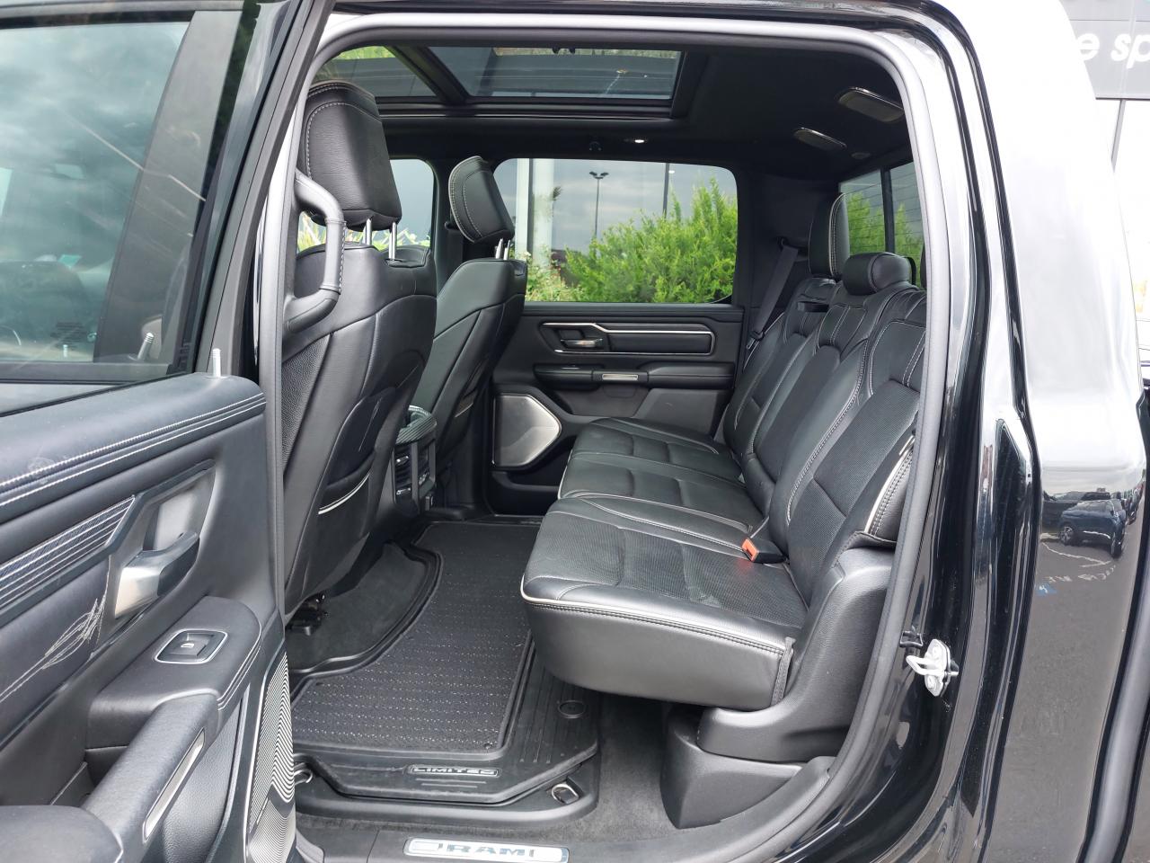 DODGE RAM 1500 CREW CAB LIMITED BLACK PACKAGE RAMBOX
