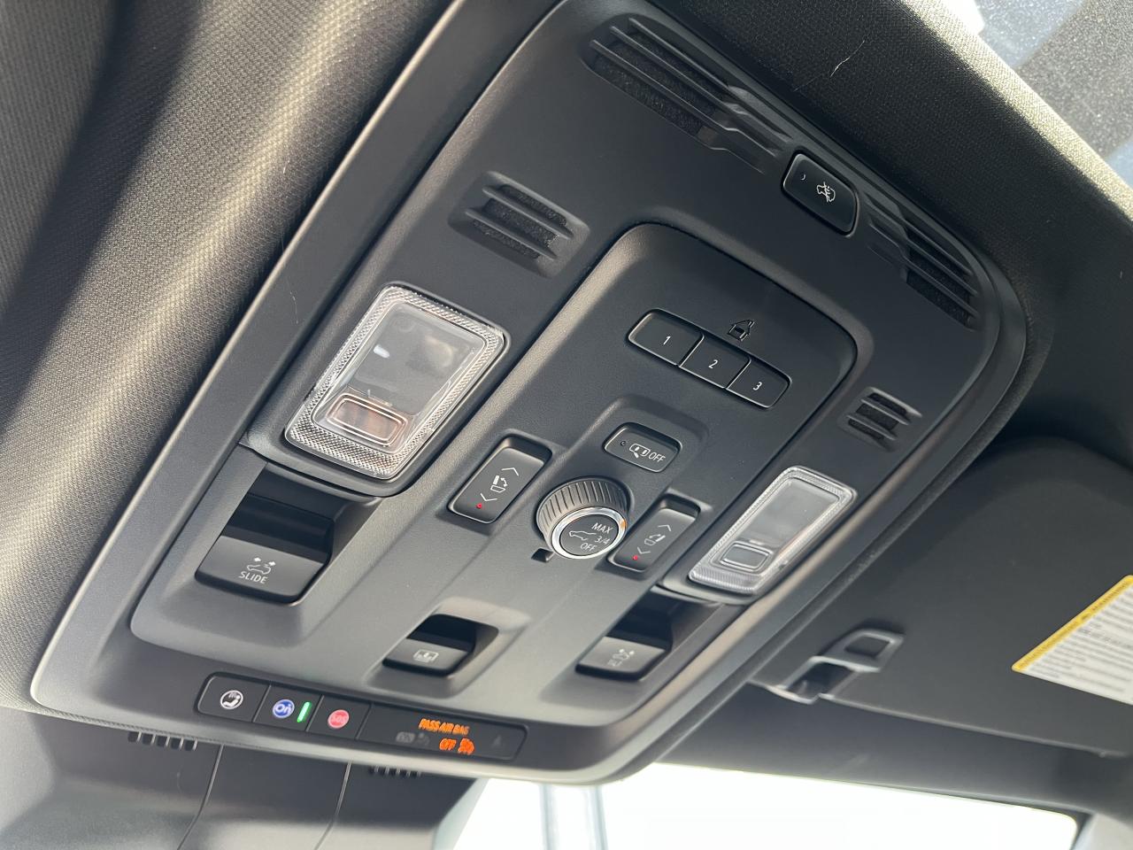 CADILLAC ESCALADE ESV Premium Luxury V8 6.2L - PAS DE MALUS