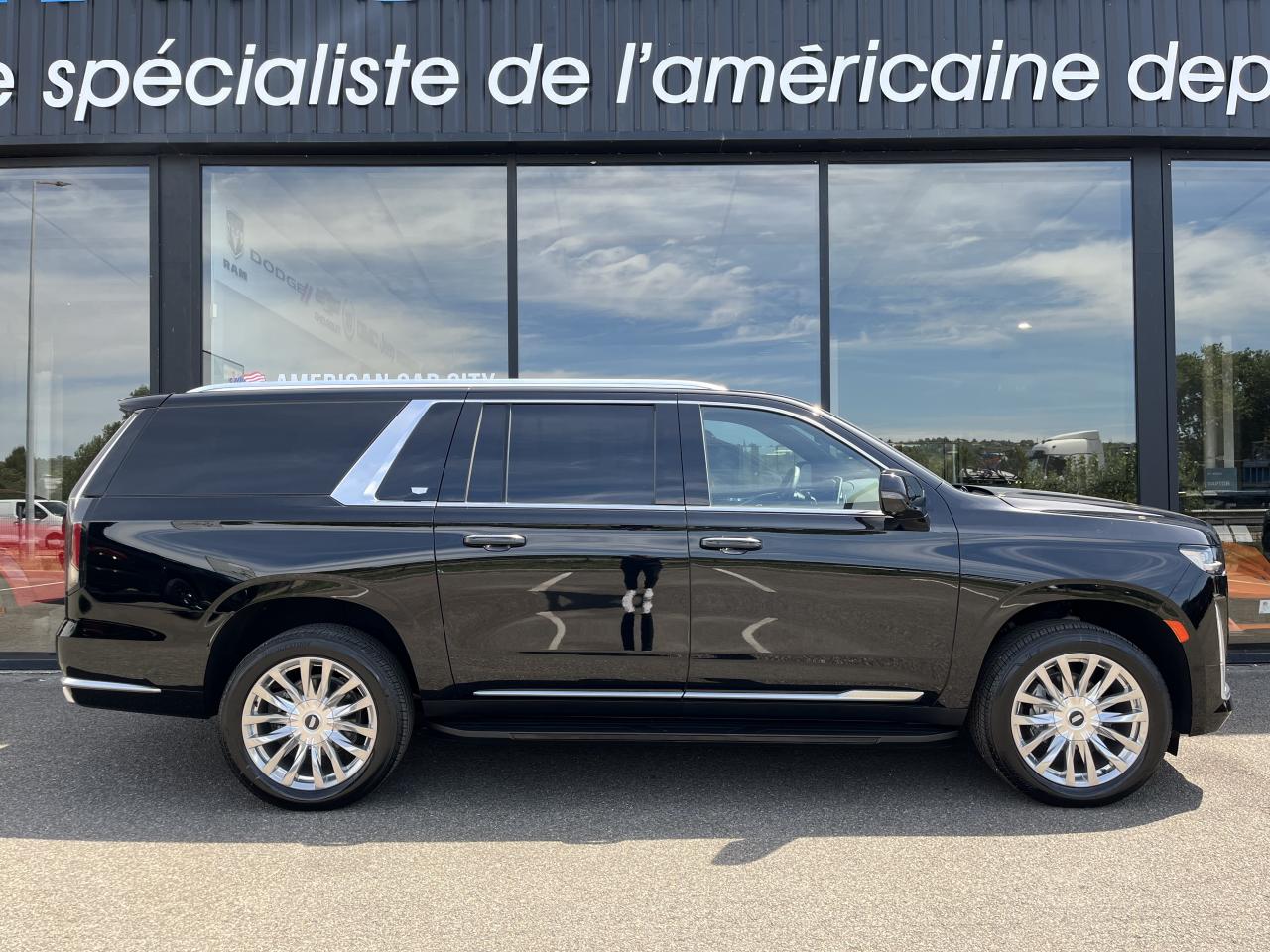 CADILLAC ESCALADE ESV Premium Luxury V8 6.2L - PAS DE MALUS