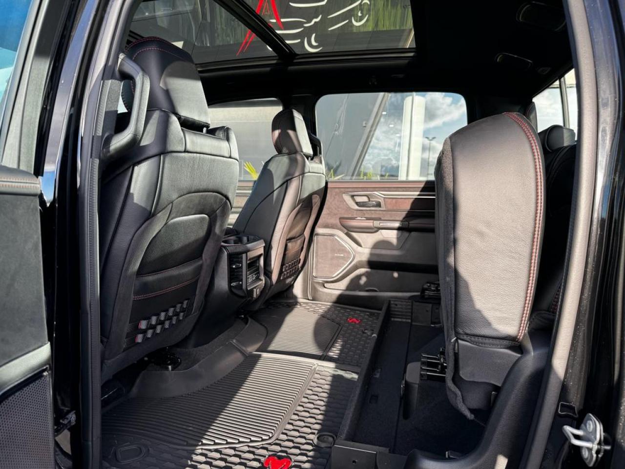 DODGE RAM 1500 CREW CAB TRX 6.2L V8