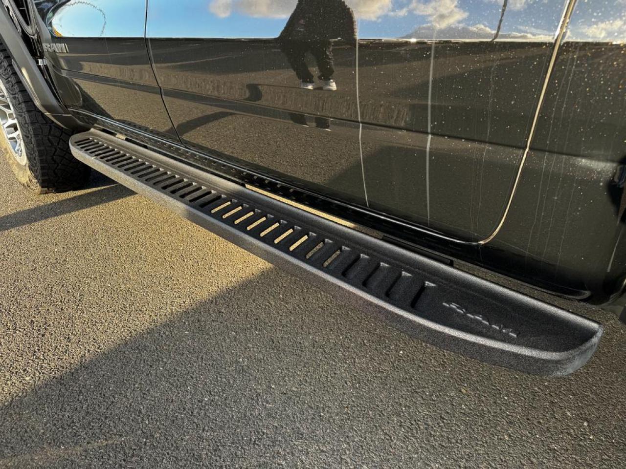 DODGE RAM 1500 CREW CAB TRX 6.2L V8