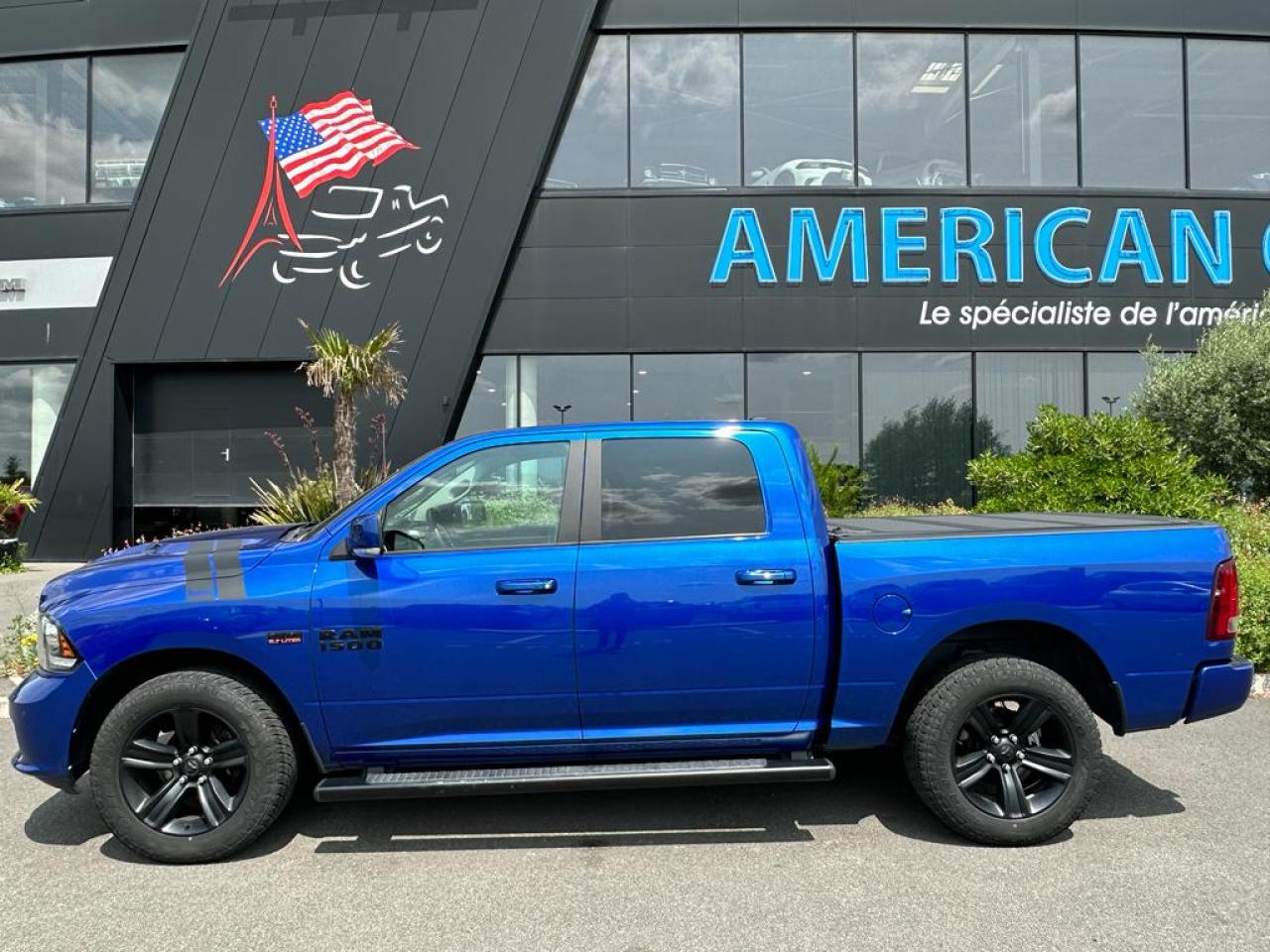 DODGE RAM 1500 CREW CAB SPORT BLACK EDITION