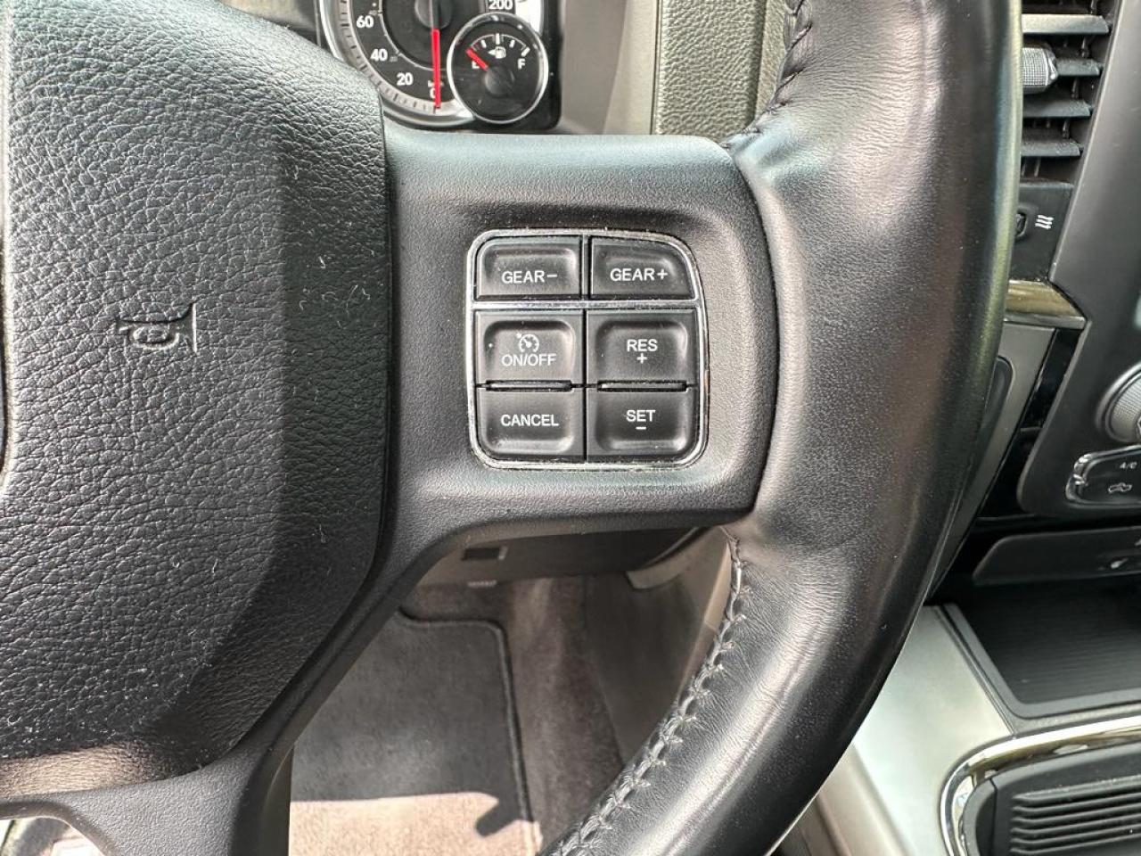 DODGE RAM 1500 CREW CAB SPORT BLACK EDITION