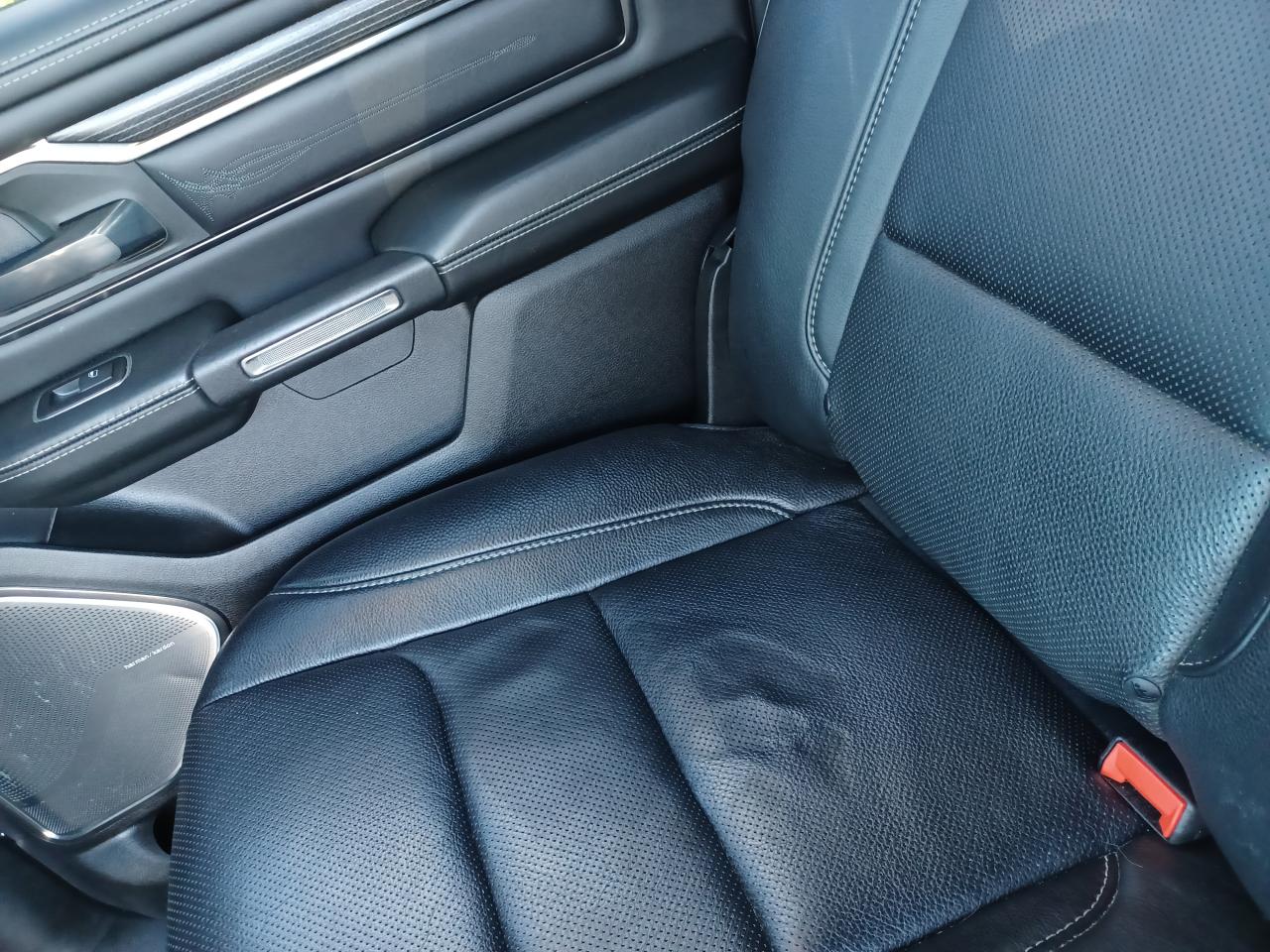 DODGE RAM 1500 CREW LIMITED