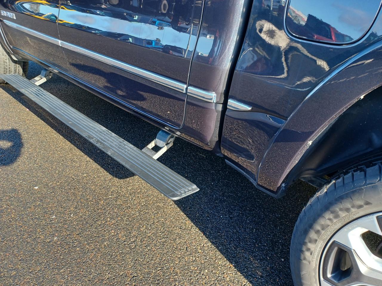 DODGE RAM 1500 CREW LIMITED
