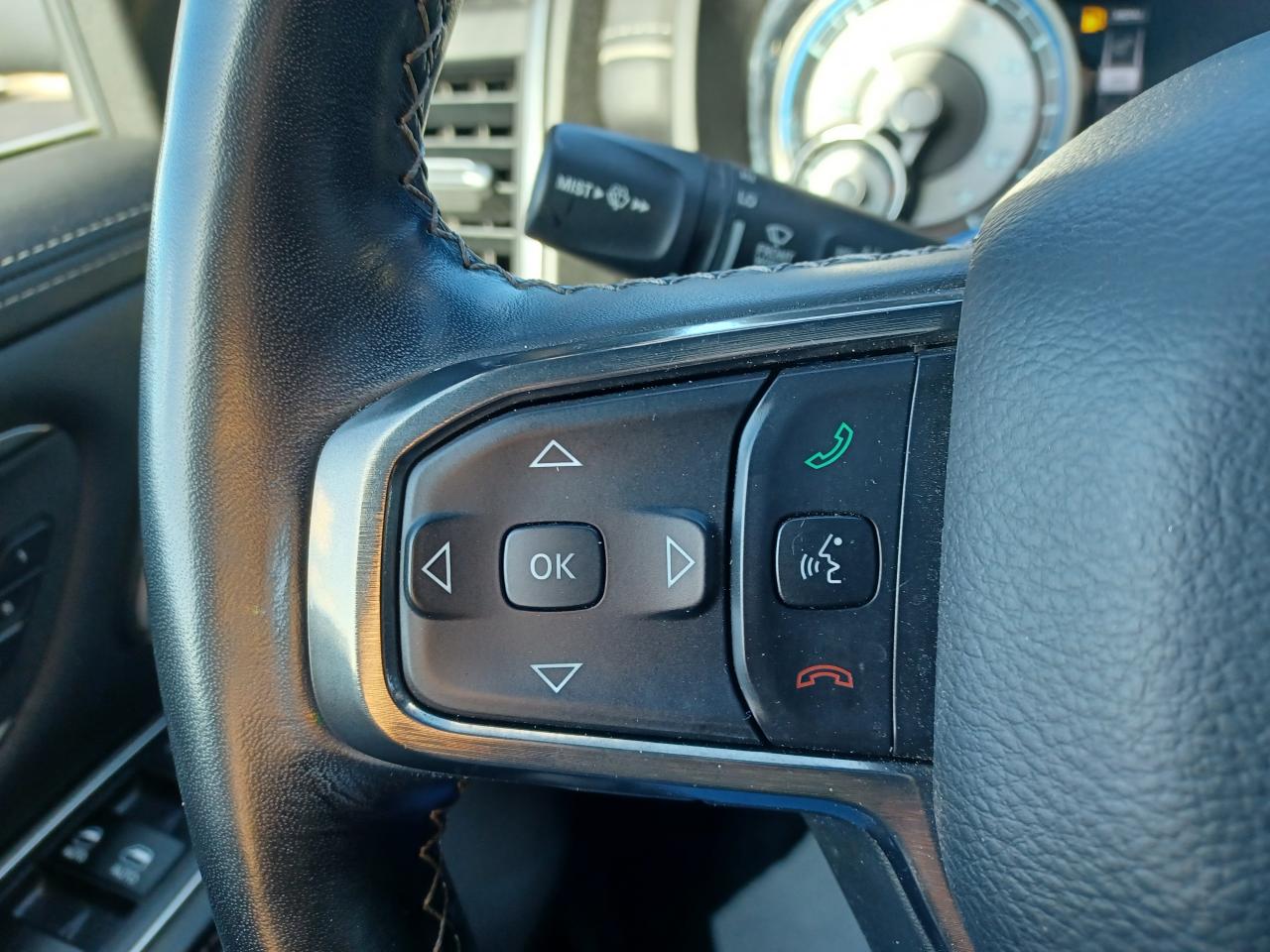 DODGE RAM 1500 CREW LIMITED