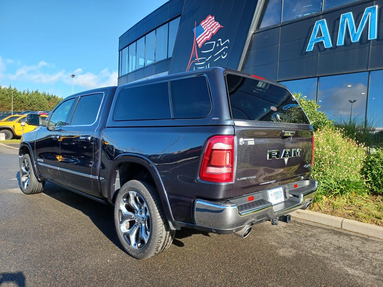 DODGE RAM 1500 CREW LIMITED