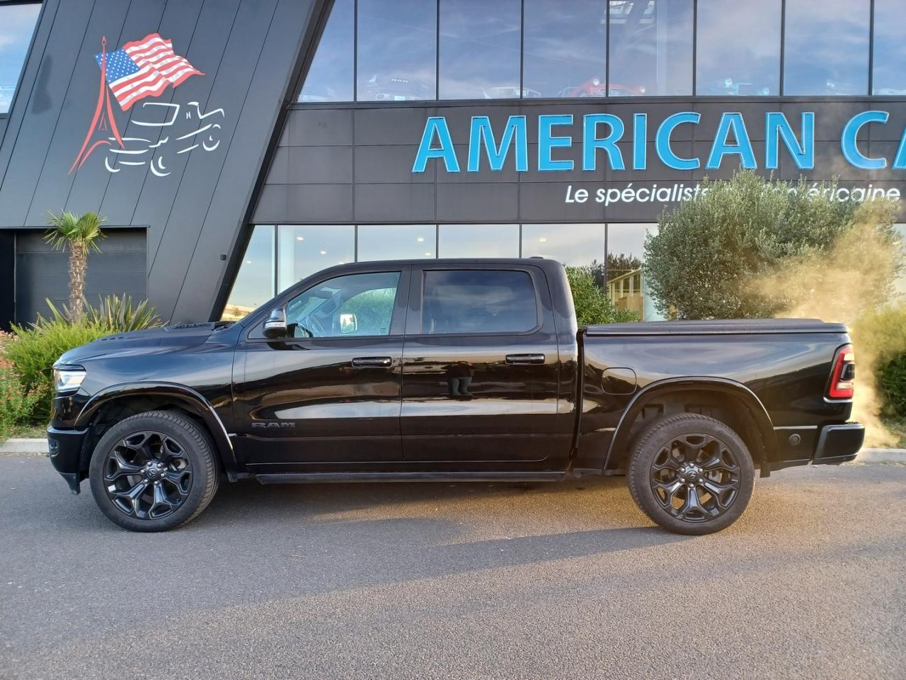 DODGE RAM 1500 CREW LIMITED BLACK PACKAGE
