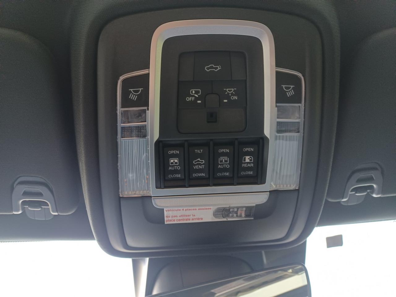 DODGE RAM 1500 CREW LIMITED BLACK PACKAGE