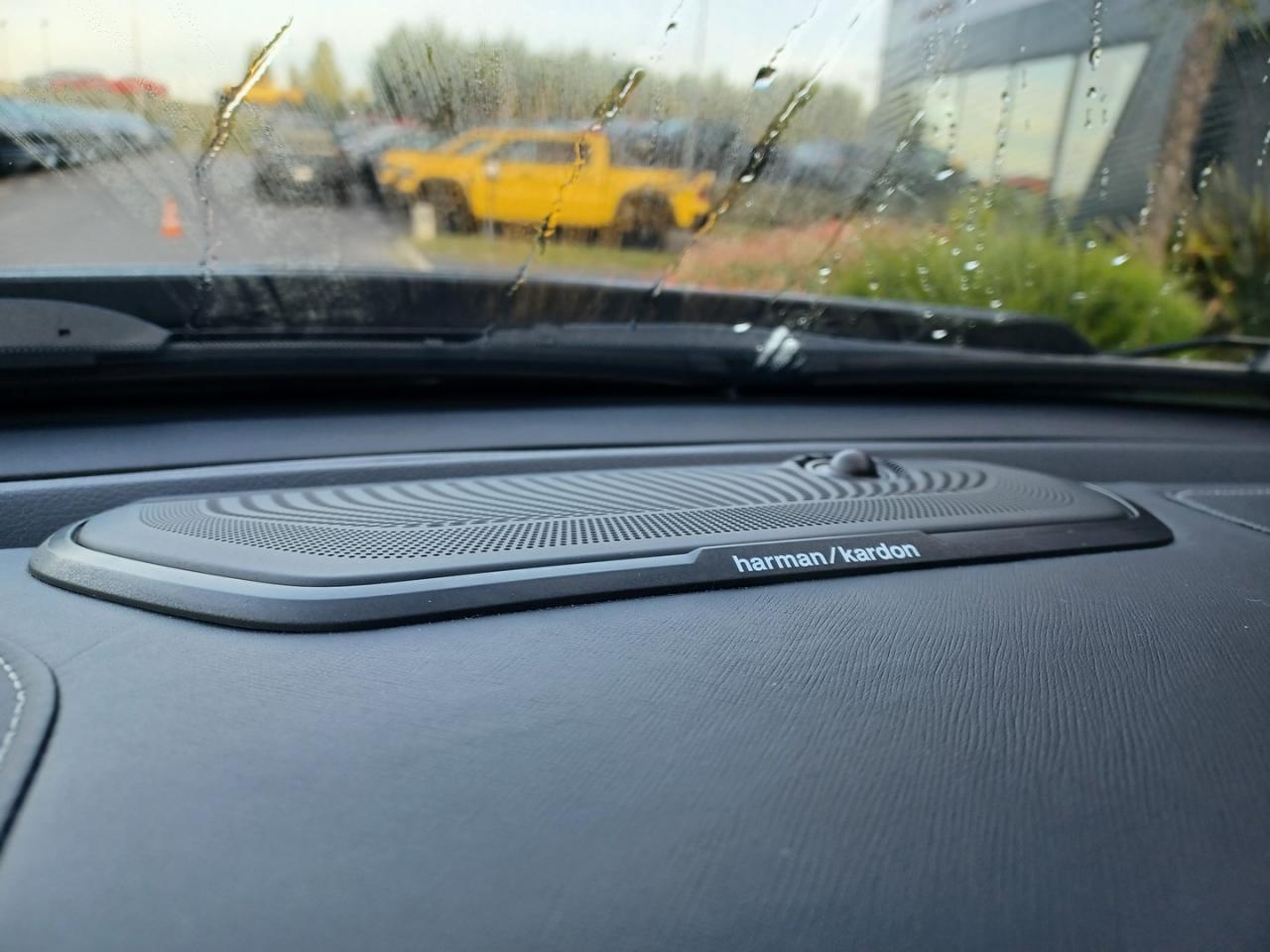 DODGE RAM 1500 CREW LIMITED BLACK PACKAGE