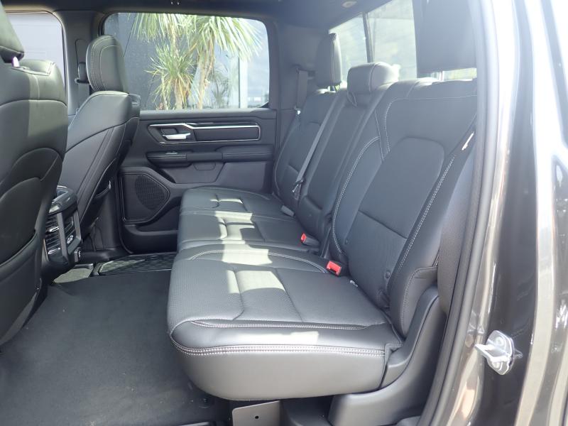 DODGE RAM 1500 CREW SPORT