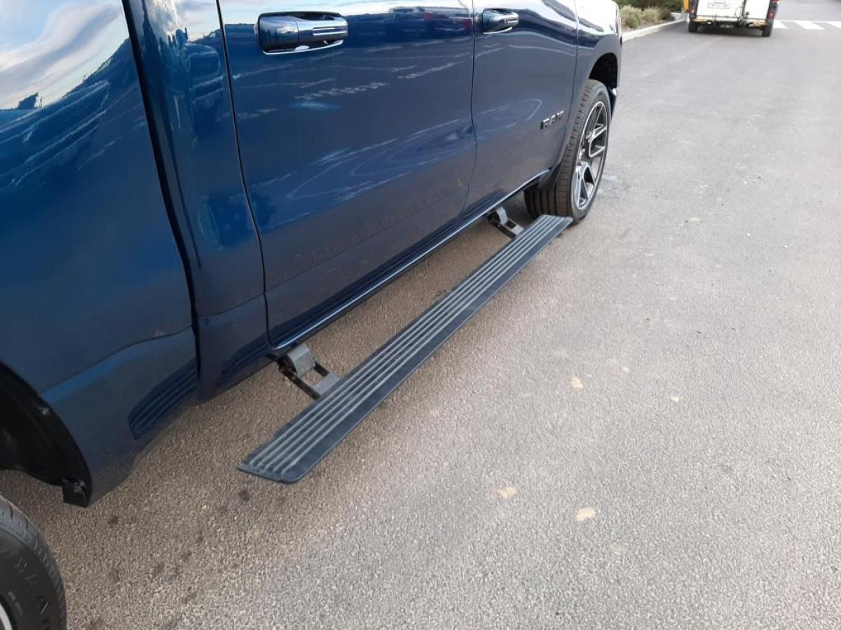 DODGE RAM 1500 CREW SPORT - VENTE A MARCHAND