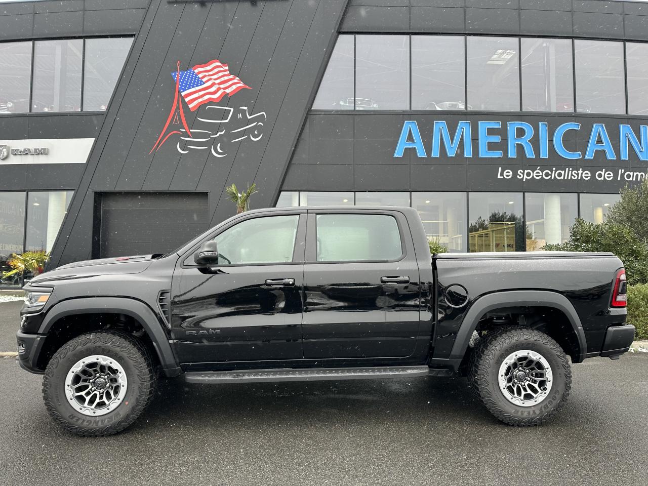 DODGE RAM 1500 CREW CAB TRX 6.2L V8