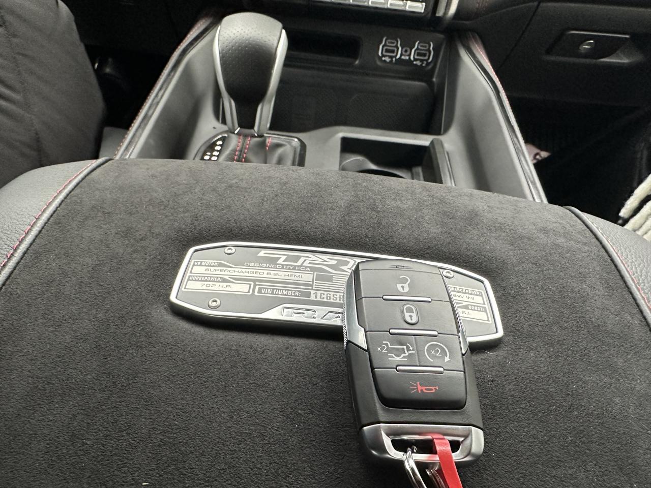 DODGE RAM 1500 CREW CAB TRX 6.2L V8